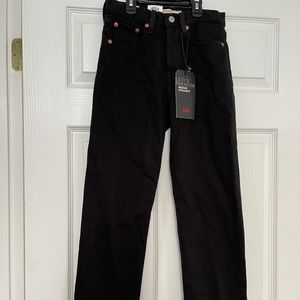 Levi’s High Rise Wedgie Straight Black Jeans 24x26